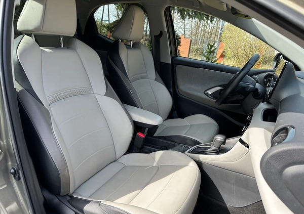 Toyota Yaris cena 75900 przebieg: 48557, rok produkcji 2020 z Biała małe 781